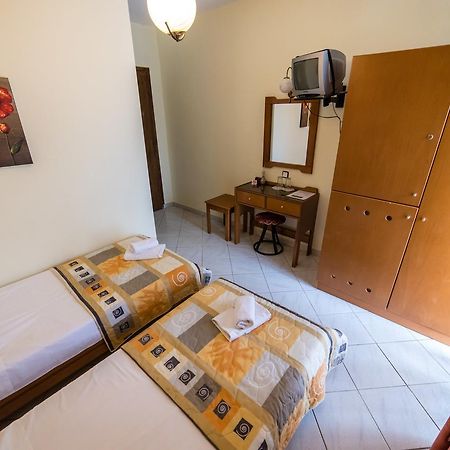 Athina Resort 아스프로발타 외부 사진
